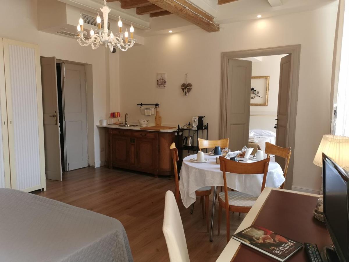 Ariediparma - Rooms&Apartments Экстерьер фото